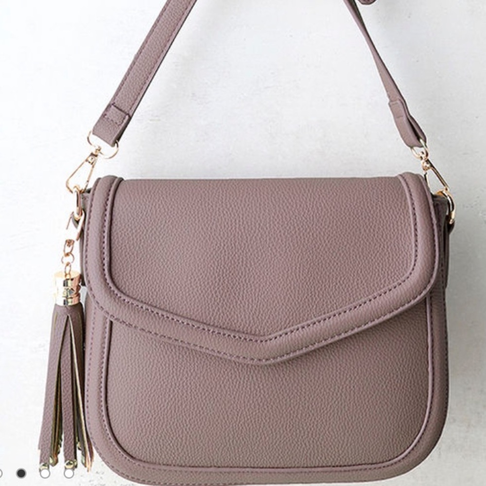 NWOT Lulus Mauve Crossbody